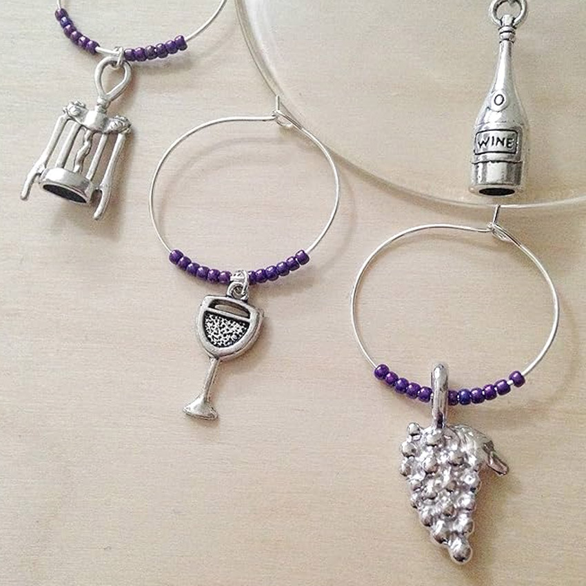 custom design antique classy wine charms