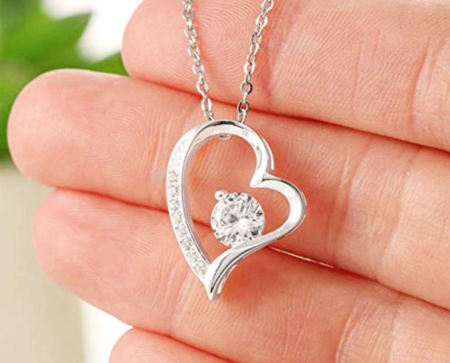 custom heart shaped silver necklace for loved mother