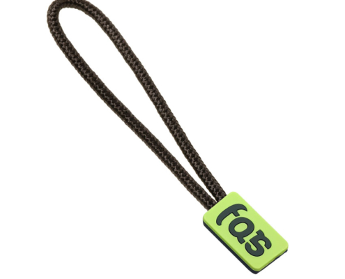 custom logo rubber sports zipper puller tag