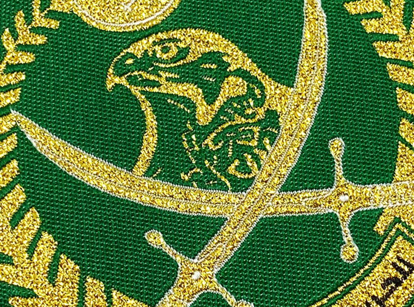 woven-patch-metallic-threads woven patch with metallic gold thread embroidery effect