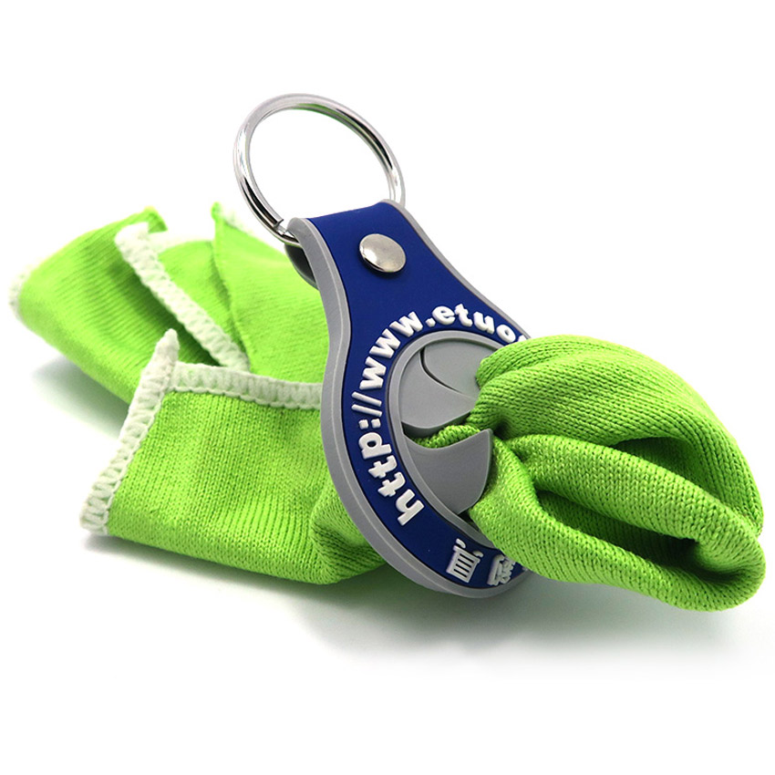 Manufacturer custom logo PVC towel holder keychain