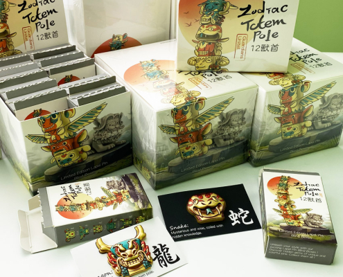 custom UV printed 3D lapel pins with paper card and blind box